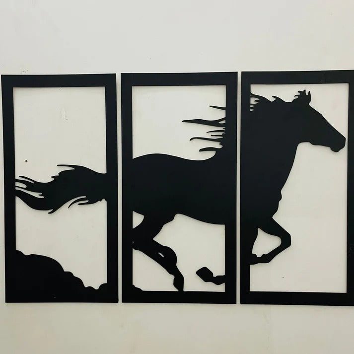 Wooden Wall Decor Horse frame Scenery