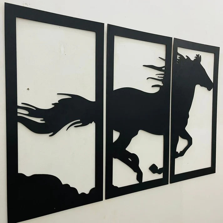 Wooden Wall Decor Horse frame Scenery