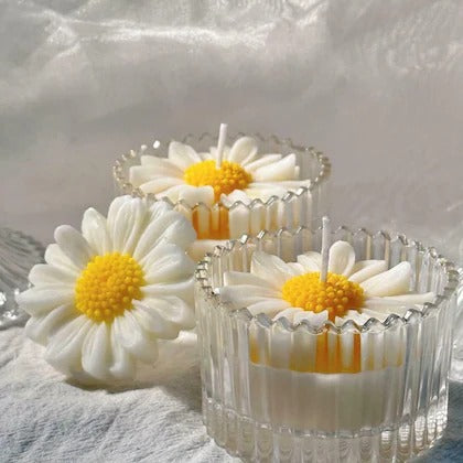 Daisy flower aroma candle